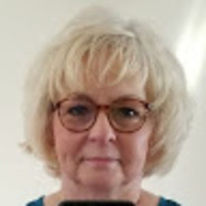 Meet your Posher, Denise